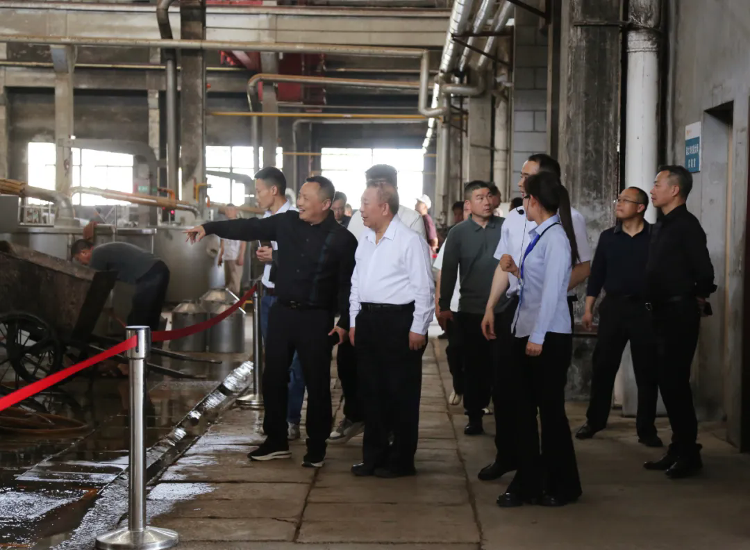 640.webp (1).png 640.webp (1).png