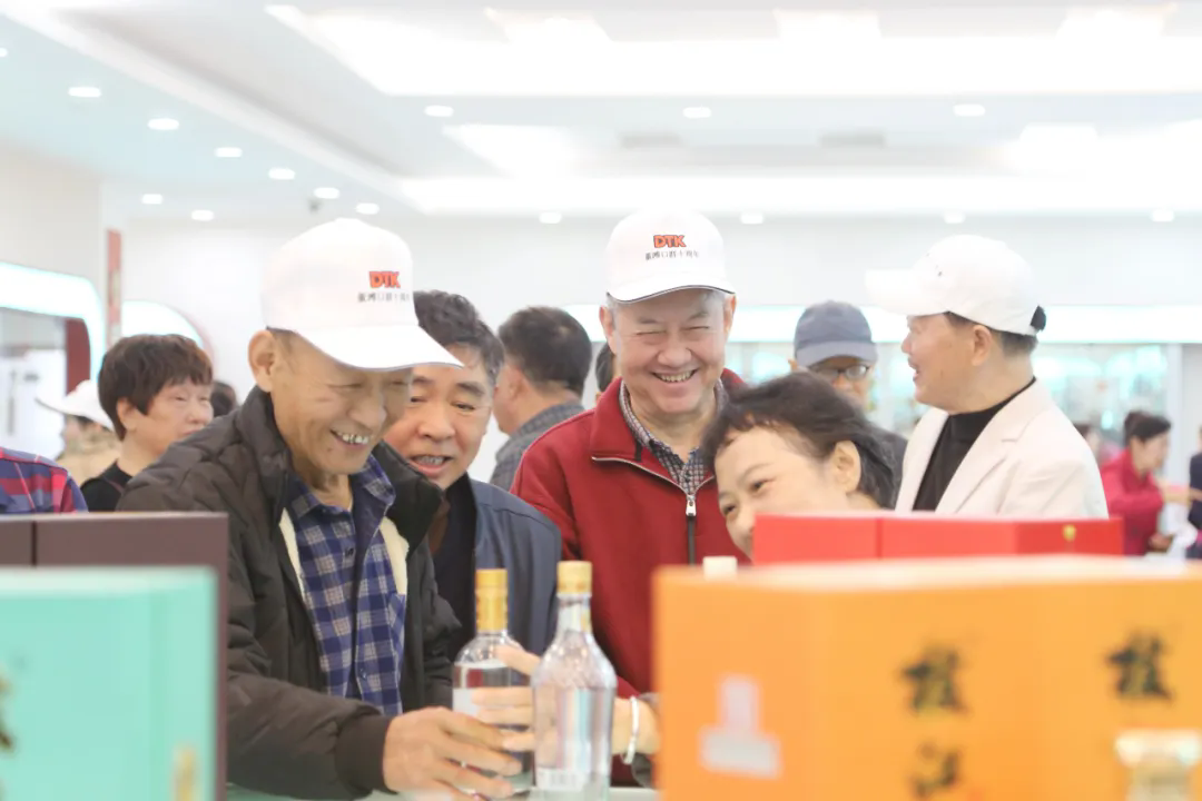 640 (2).webp (1).png